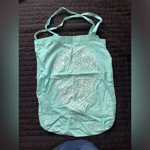 Teal Tote Bag with Star Skull Design
